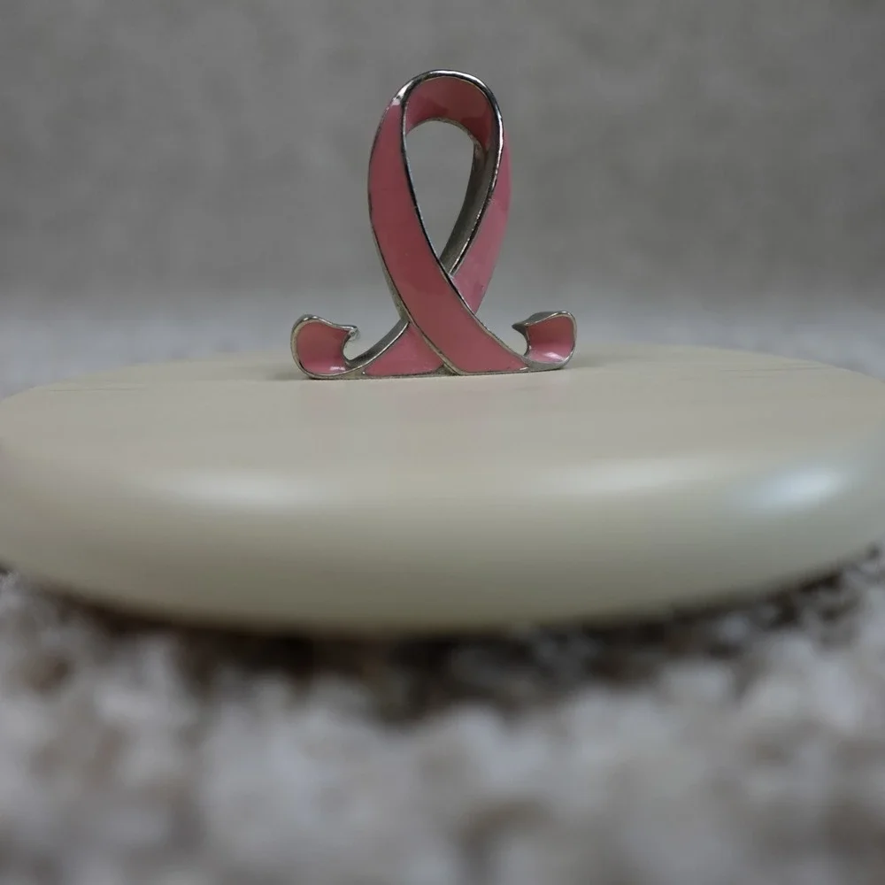 Longaberger 2009 Horizon of Hope Wood Lid Pink Ribbon Knob Dresden OH
